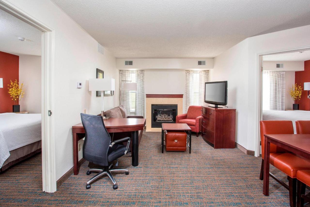 Residence Inn Топика Екстериор снимка