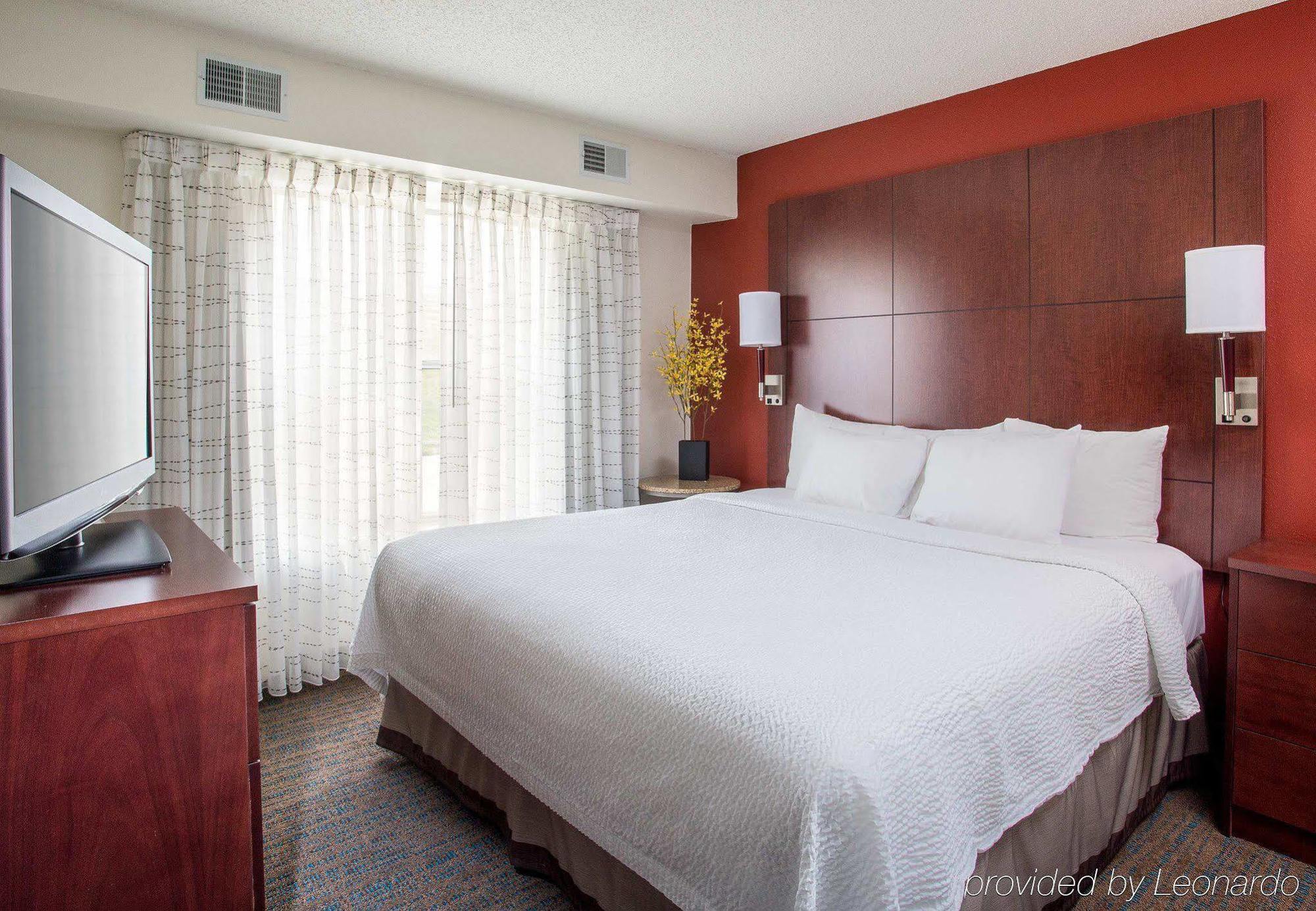 Residence Inn Топика Екстериор снимка
